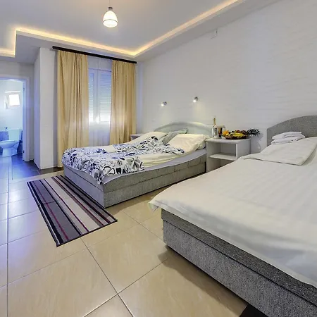 Vila Etna Guest house