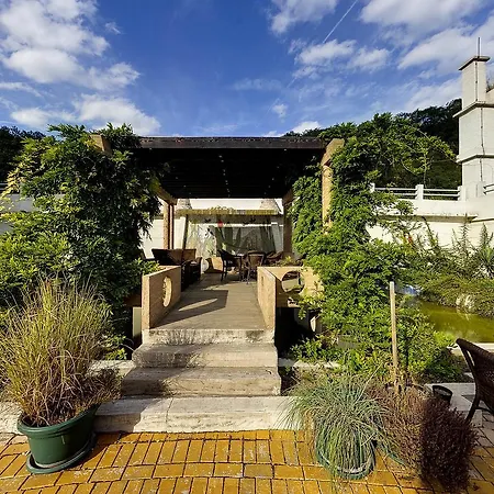 Vila Etna 3* Ugrinovci (Gornji Milanovac)