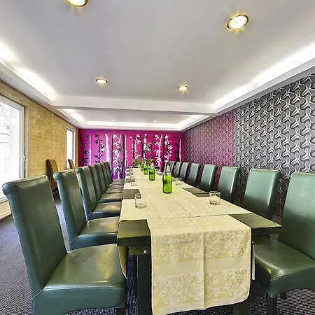 Vila Etna 3*